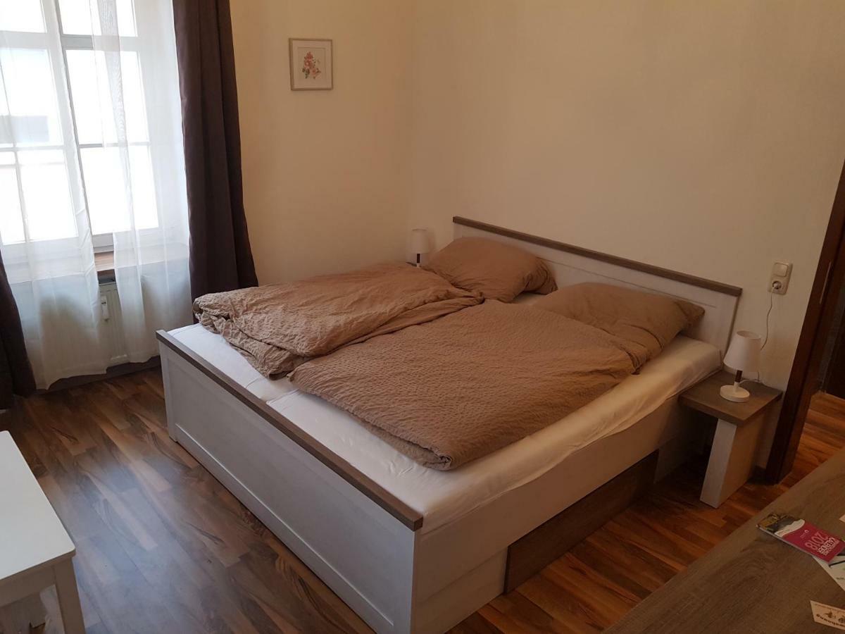 Ferienwohnung Liebeskummer Traben-Trarbach Pokoj fotografie